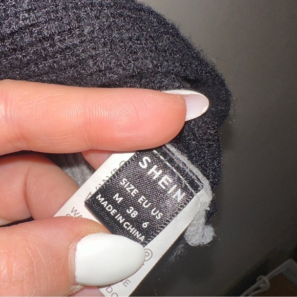 Shein Black & Gray Sweater - Picture 3 of 4